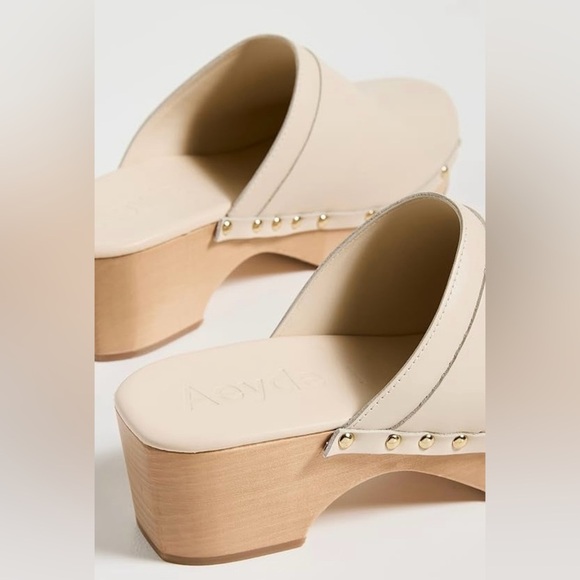 AEYDE NWT Sz 39 Bibi Clogs Cream Clogs with Gold Studs - Picture 3 of 13